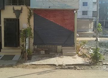 pakistan/karachi/dha-phase-8/bar/sadabahar-wine-shop
