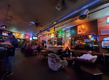 texas/houston/the-heights/bar/cedar-creek