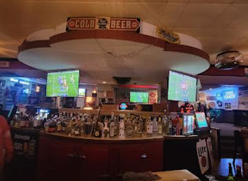 iowa/yellow-river-state-forest/bar/the-blackhawk