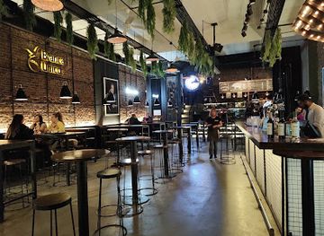 argentina/litoral/bar/the-hole-bar-alcatraz-speakeasy-hidden-bar