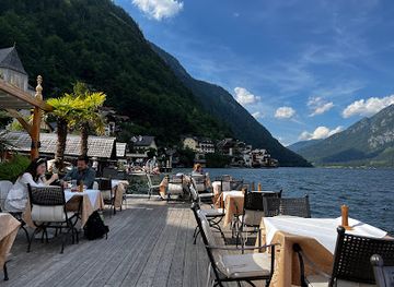 austria/hallstatt/bar/restaurant-am-see