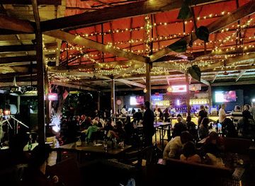 uganda/kampala/bar/otters-bar