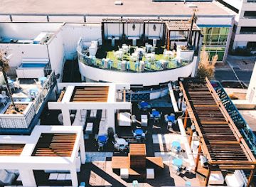 texas/austin/the-domain/bar/77-rooftop-patio-bar