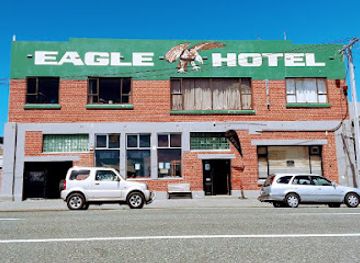 new-zealand/southland/bar/the-eagle-bluff