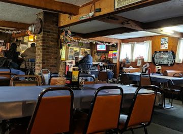 michigan/southwest-michigan/bar/old-tavern-inn