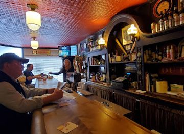 connecticut/new-london-county/bar/dutch-tavern