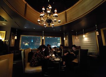 south-korea/seoul/bar/pierres-bar