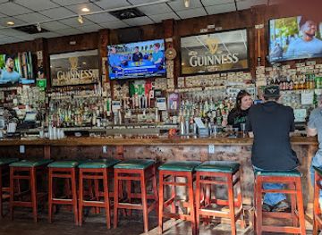 alabama/upland-south/bar/lucky-irish-pub-grill