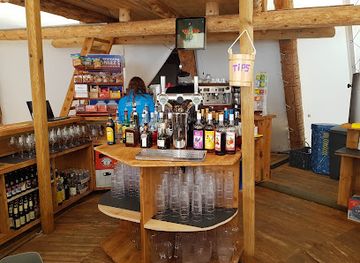 switzerland/valais/bar/bar-le-tipi