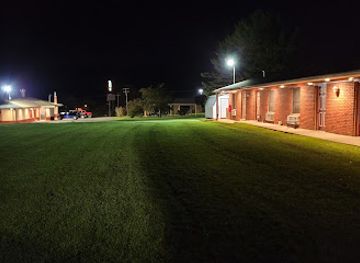 pennsylvania/bald-eagle-state-park/bar/the-brown-s-hill-tavern-and-motel