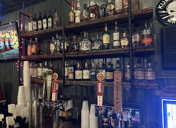 kentucky/red-river-gorge-geological-area/bar/the-pit-house