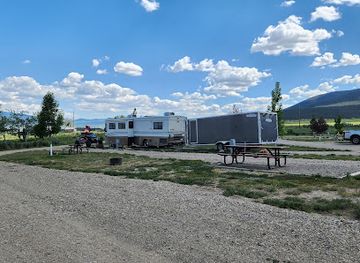 idaho/city-of-rocks-national-reserve/bar/city-of-rocks-rv
