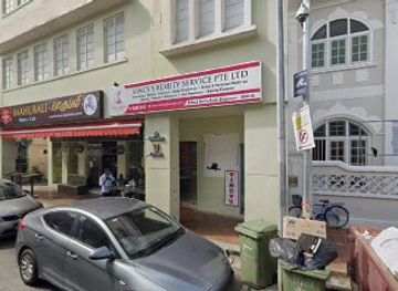 singapore/little-india/bar/expat-club-bistro-cafe