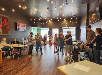 wyoming/buffalo-bill-state-park/bar/tossers-pizza-beer