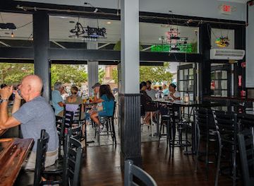 rhode-island/sachuest-point-national-wildlife-refuge/bar/speakeasy-bar-grill