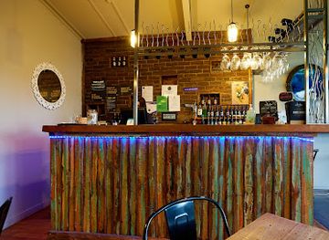 new-zealand/kaikoura/bar/black-rabbit-pizza