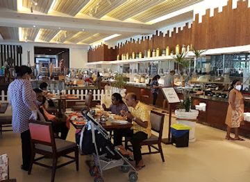 sri-lanka/hambantota-district/bar/shangri-la-pool-bar