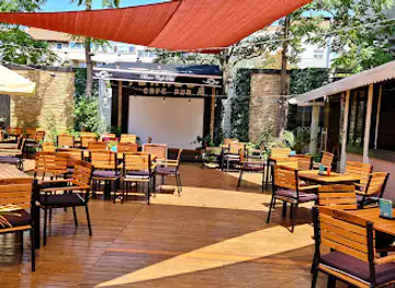 Baroc Cafe Pub
