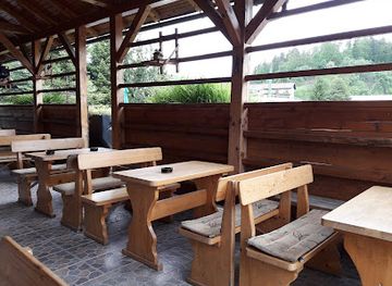 slovenia/zasavje/bar/okrepcevalnica-stulm