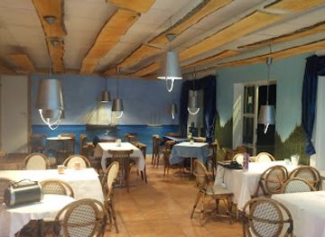 estonia/hiiumaa/bar/vesihiidlase-kohvik