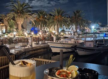 croatia/hvar/bar/nautica-bar