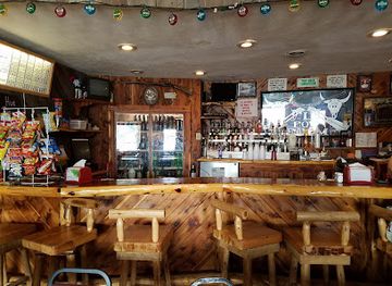 nebraska/niobrara-national-scenic-river/bar/l-bow-room