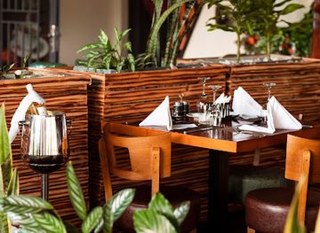 rwanda/volcanoes-national-park/bar/rendezvous-lounge