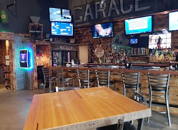 nebraska/scotts-bluff-national-monument/bar/backaracks-steakhouse-and-grill