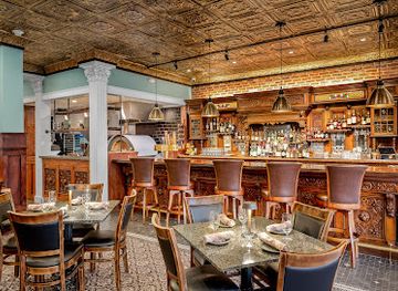 maine/knox-county/bar/oak-room