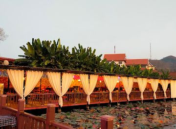 laos/xieng-khouang-plateau/bar/qq-restaurant-and-bar
