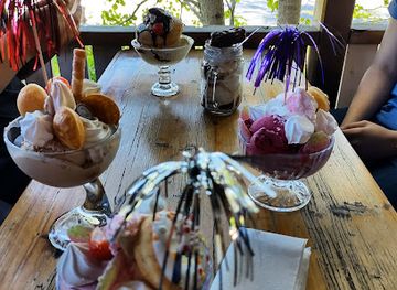 sweden/bjorkliden/bar/glass-bersa-arboga