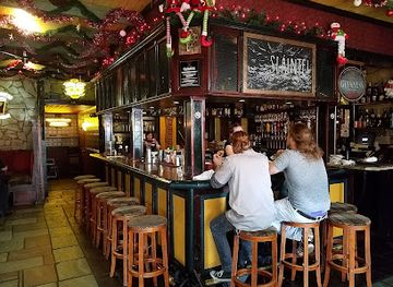 north-carolina/greensboro/bar/m-coul-s-public-house