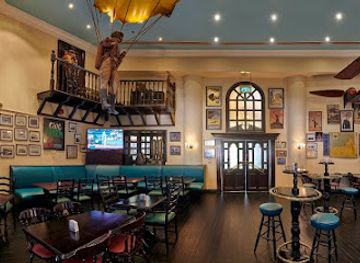 united-arab-emirates/hajar-mountains/bar/biggles-pub