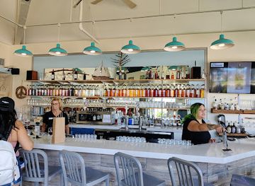 california/coronado/bar/coronado-tasting-room