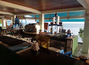 maldives/gulhi-island/bar/aqua-bar