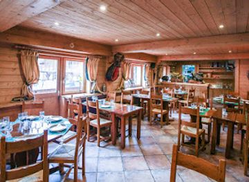 france/meribel/bar/le-refuge