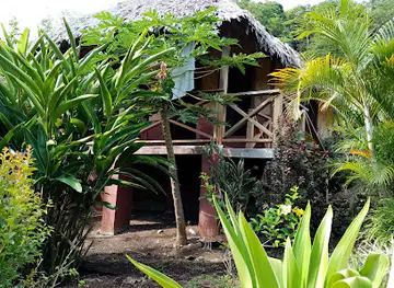 Lakatoro Palm Lodge