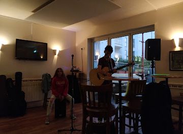 jersey/st-helier/bar/prince-s-bar