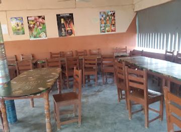 benin/collines/bar/buvette-le-marigot