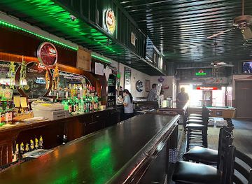missouri/st-francois-mountains/bar/cuzzin-s-sports-bar-grill