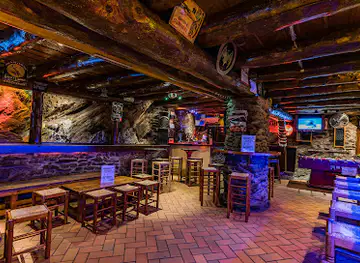 CISCO'S APRE BAR | Arinsal