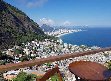 brazil/planalto-atlantico/bar/alto-vidigal-brasil
