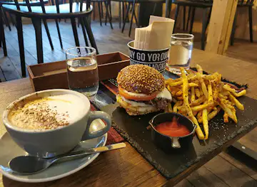 Arrowhead Tavern (Nojiri Coffee)