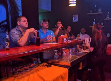 MAGIC SPORT BAR, Magic Mountain Hotel