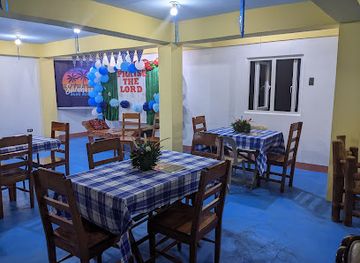 philippines/batanes/bar/sivahan-blue-deck