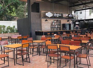 bolivia/santa-cruz-lowlands/bar/brazza