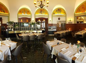 switzerland/vevey/bar/brasserie-la-coupole-1912-restaurant-resto-bar