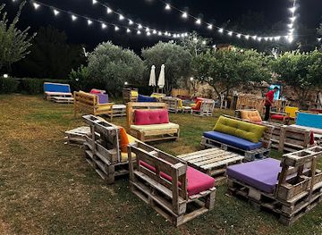 lebanon/jezzine-district/bar/escape-by-jules