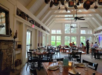 north-carolina/nantahala-national-forest/bar/the-library-kitchen-bar