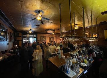 arkansas/ouachita-national-forest/bar/the-porterhouse